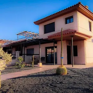 Villa La Atalaya Del Guirre, Lajares